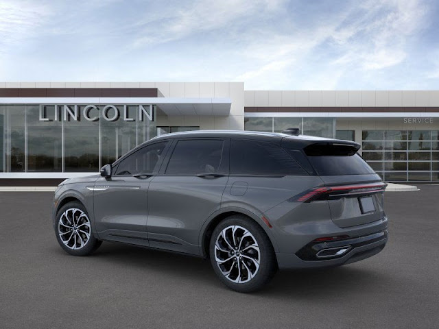 2025 Lincoln Nautilus Reserve