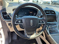 2019 Lincoln Nautilus Select