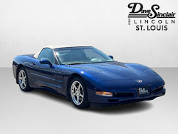 2004 Chevrolet Corvette 2dr Convertible